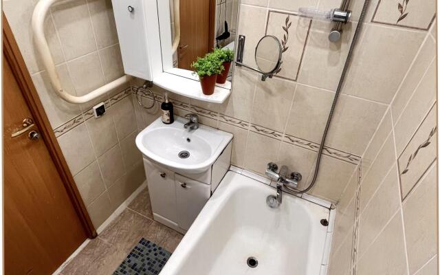 Апартаменты на проезде Северный 13