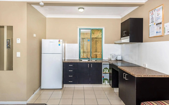 Sleeping Inn Backpackers Gold Coast