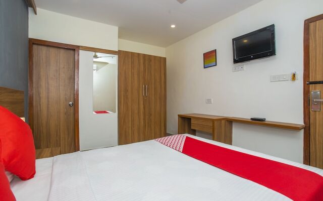 OYO Flagship 14799 NR Residency