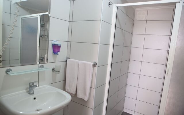7. Art Feslegen Hotel