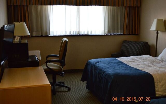 Clarion Hotel Muscatine