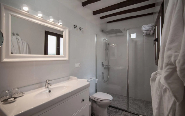 Cases Noves - Adults Only