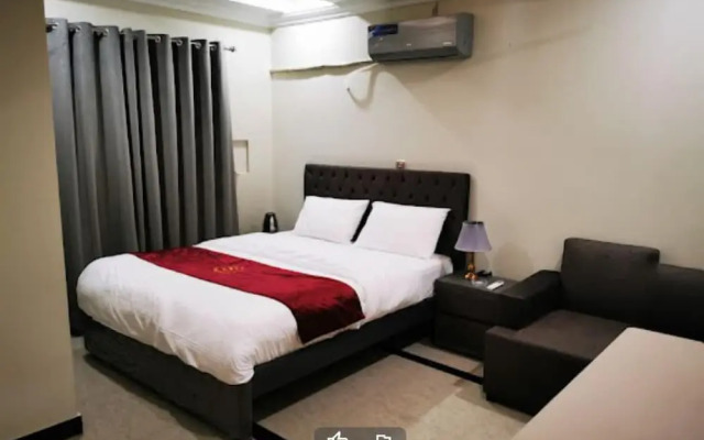 Ibex Hotel