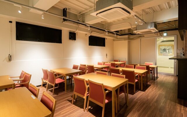 Oyo 44746 Plaza in Namba Minami