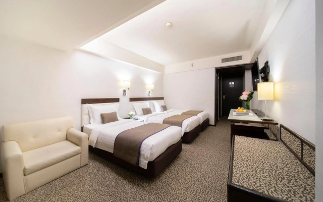 Regal Oriental Hotel