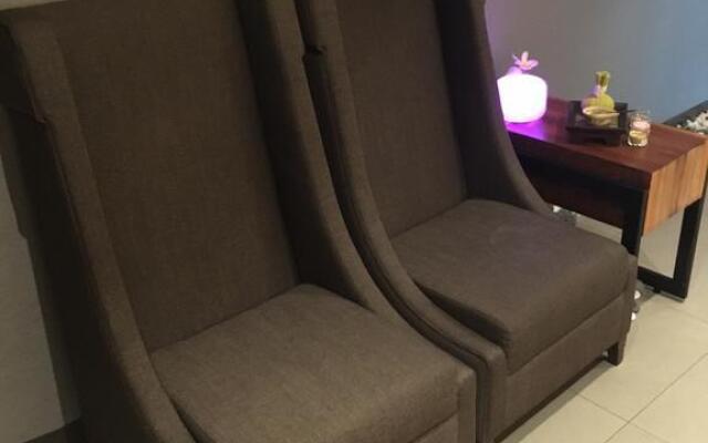 Plaza Premium Lounge (Wellness Spa-KLIA) – Private Suite
