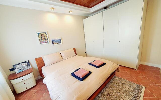Aparttastic - Apartment by Ujza