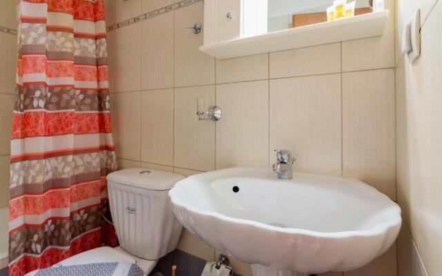 Cozy 2 bedroom apartment in Piraeus