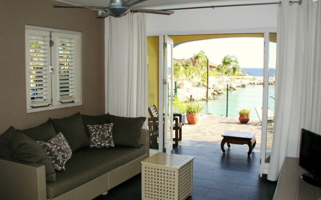 Atlantis Beach House