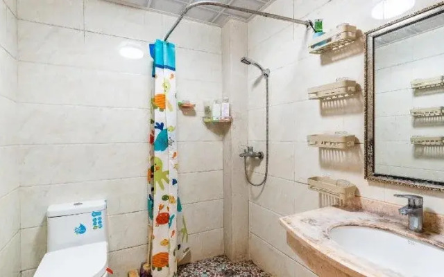 Zhoushan Donghai Hostel