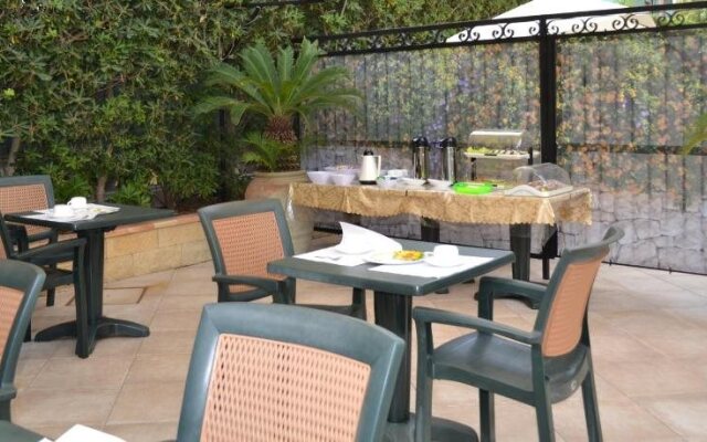 B&B Arenile
