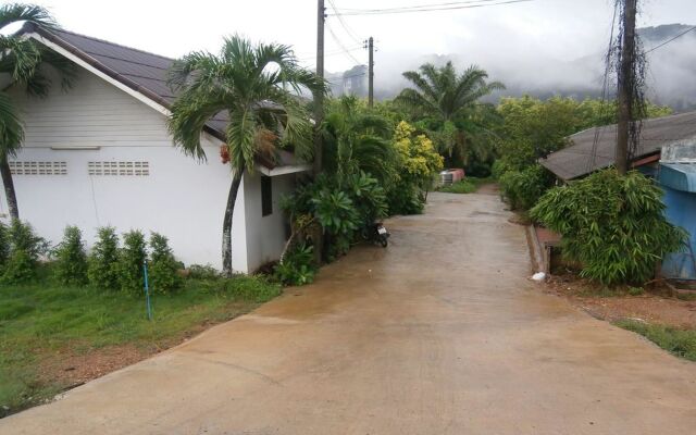 Aonang SR Bungalow