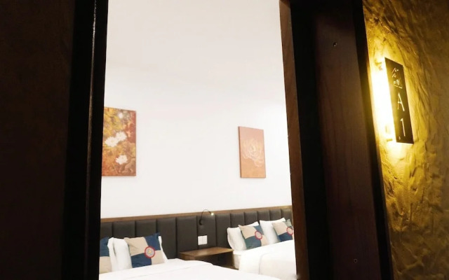 Ban Nho - Little Village