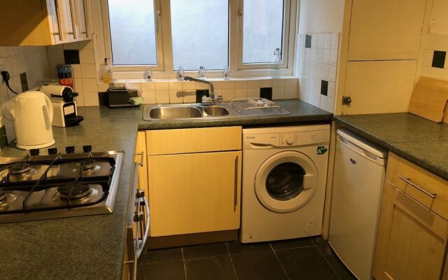 Spacious 1 Bedroom Flat In Hanover