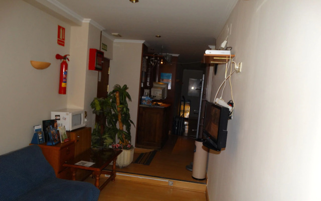 Aparthotel Mariola