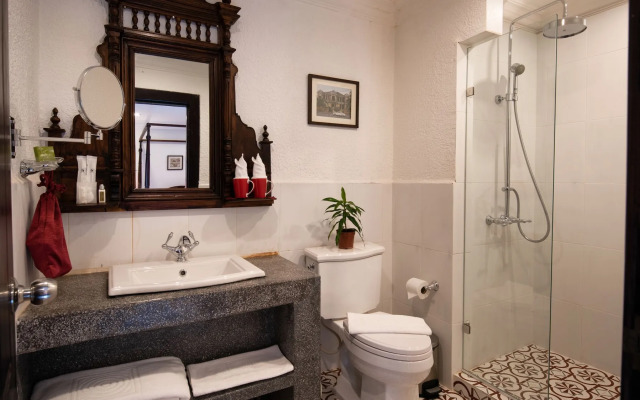 Mane Colonial Classic