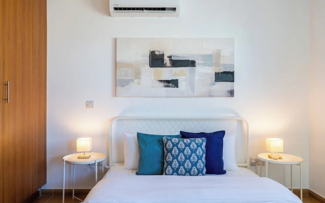 Quint - 2-Bedroom Apt & Pool in Protaras
