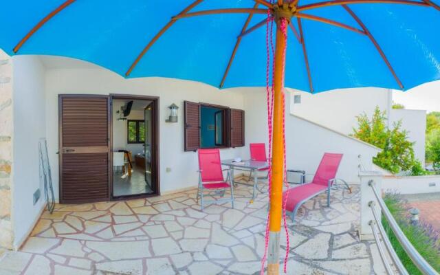 The Sea House Apartments