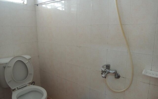 Khách Sạn Dạ Lan