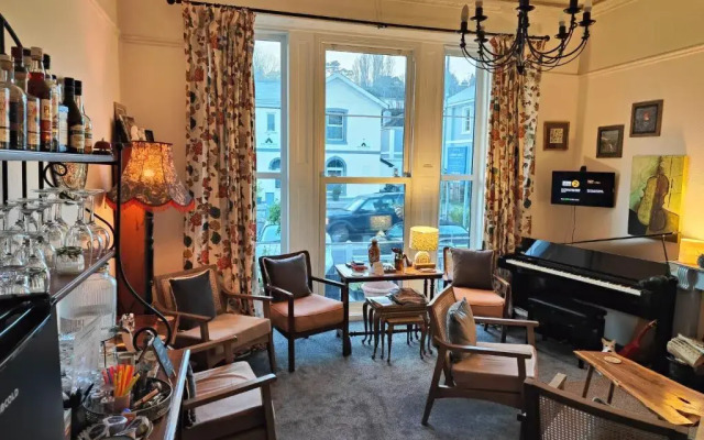 Garway Lodge Guest House 4 Star Silver Award