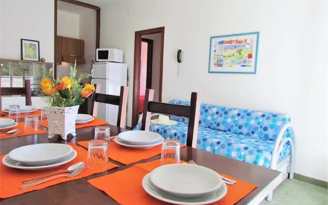 Pleasant Holiday Home With Shared Swimming Pool