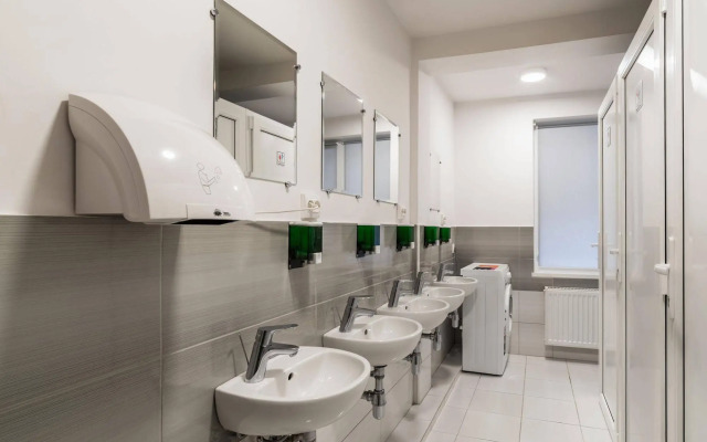 Gar'is Hostel Lviv