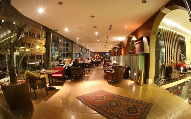 Lancaster Hotel Raouche