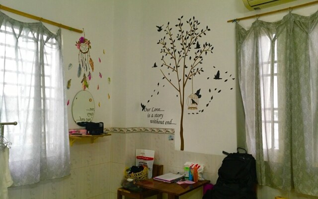 D Homestay