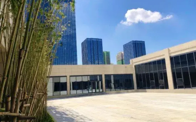 Xiangyang Minfa Ruiji Hotel