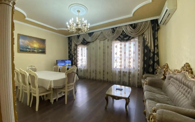 Large 5 bedroom VIP Villa 2