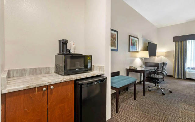 Best Western Magnolia Inn And Suites