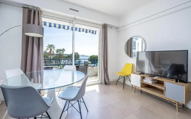 Cannes Croisette heart of the city