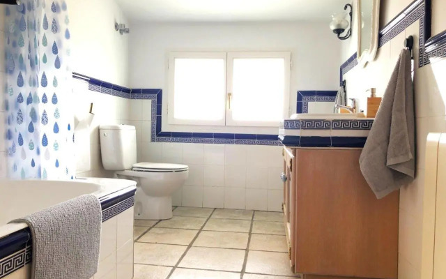 La casita de Matilde con jardín privado en Barrika