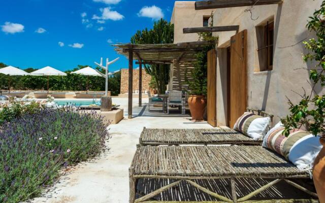 Thesuites Formentera Can Eu La Mola