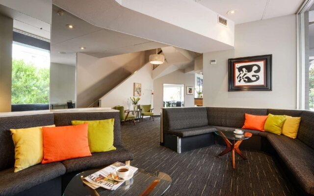 Sullivans Hotel