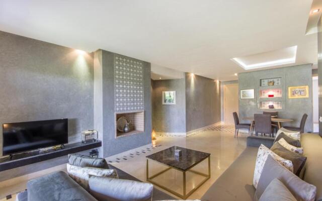 Beauté au Prestigia Topaze - WIFI & Pool