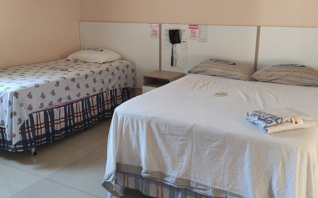 Hotel Madu