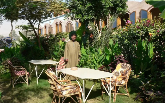 Desert Paradise Lodge