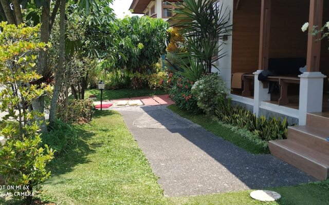 Villa Bumblebee 2 – Little Venice Puncak