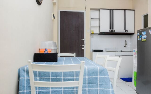 Comfy 2BR Mutiara Bekasi Apartement