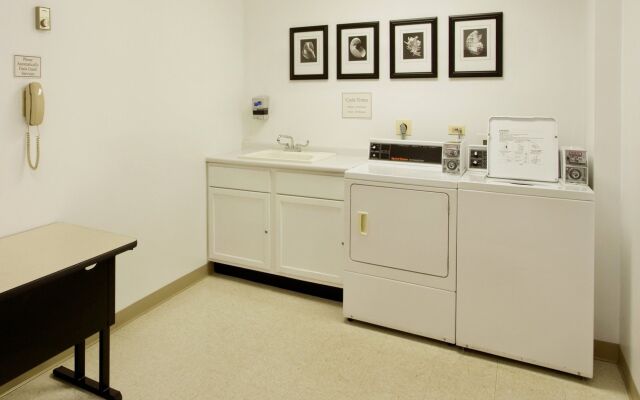 Fairfield Inn & Suites by Marriott Lombard