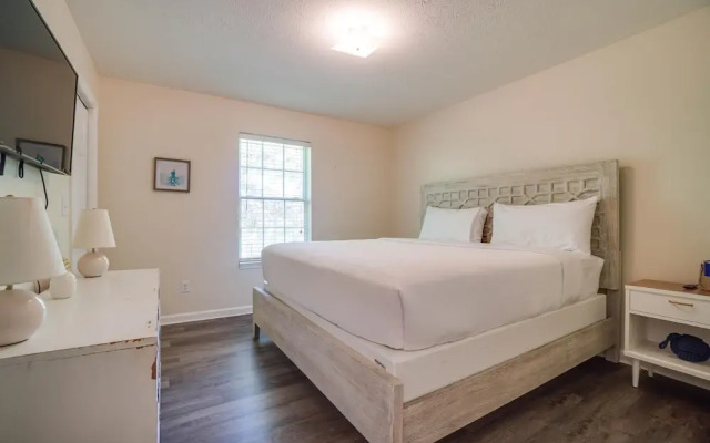 Beach House - Crystal Tides by Panhandle Getaways