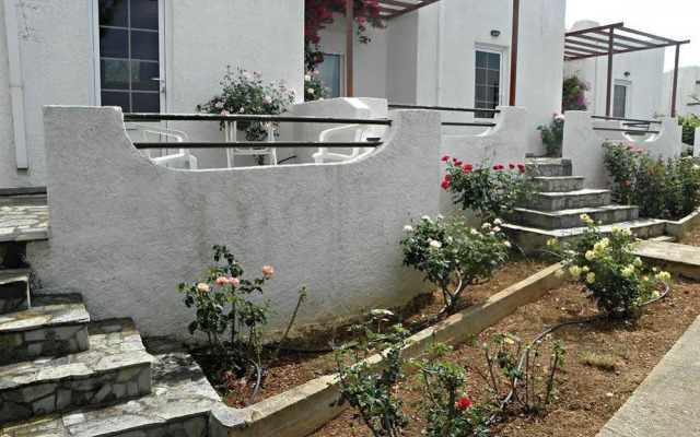 Studios Crete