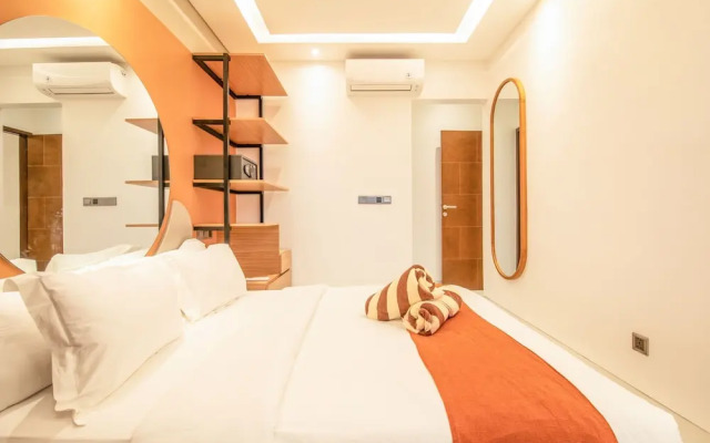 Mateo Villa Marvelous 6BR 2 Mins to Beach