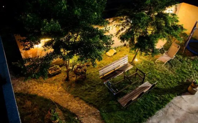 Mogan Mountain Jingya Inn