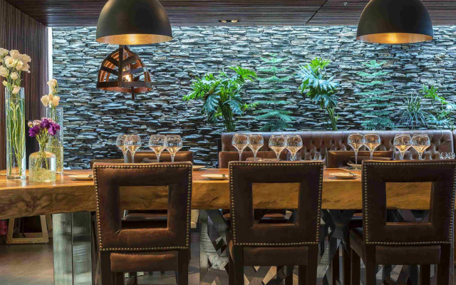 Renaissance Santiago Hotel by Marriott