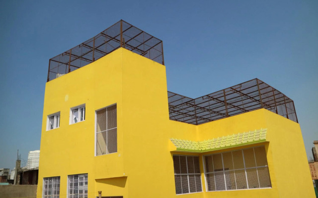 Tara Guest House