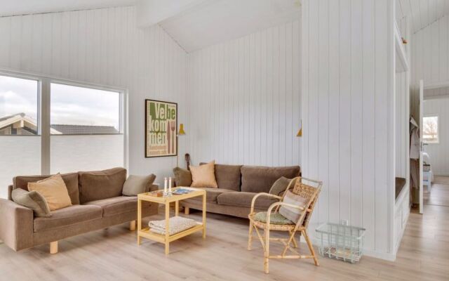 "Gregor" - 300m from the sea in Sealand