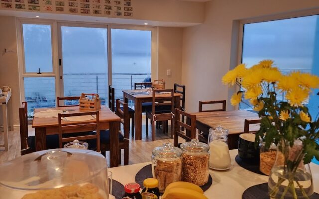 Boulders Blue Bed and Breakfast