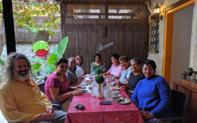 Rosana guest house